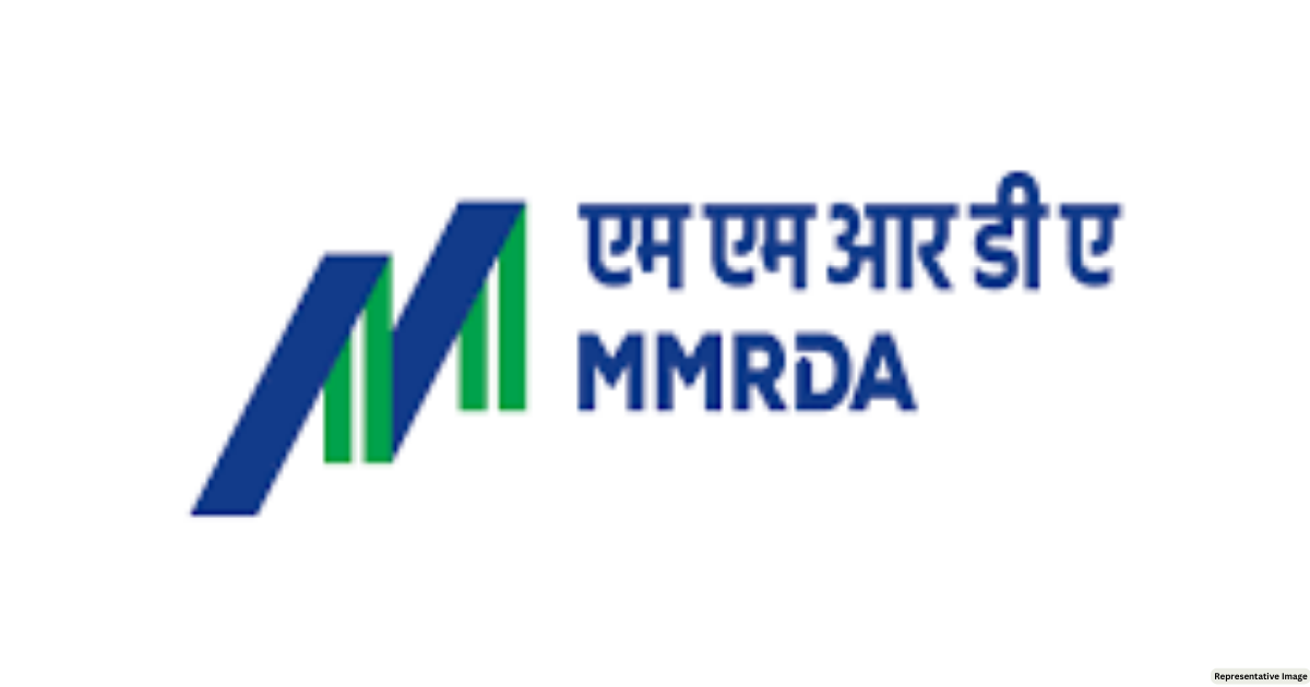 Mumbai Metro services affected between Eksar and Mandapeshwar stations